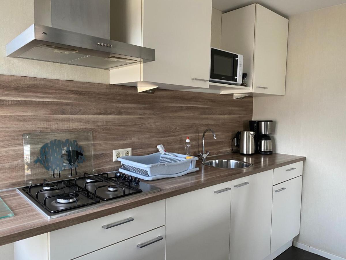 Visserslust - Woonboten & Appartementen วิงเคอวีน ภายนอก รูปภาพ